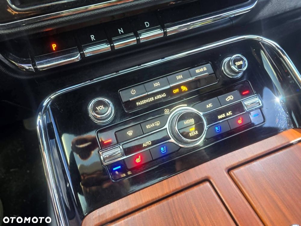 Lincoln Navigator - 15