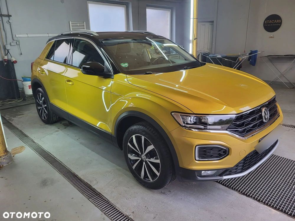 Volkswagen T-Roc 1.5 TSI ACT Advance DSG - 2