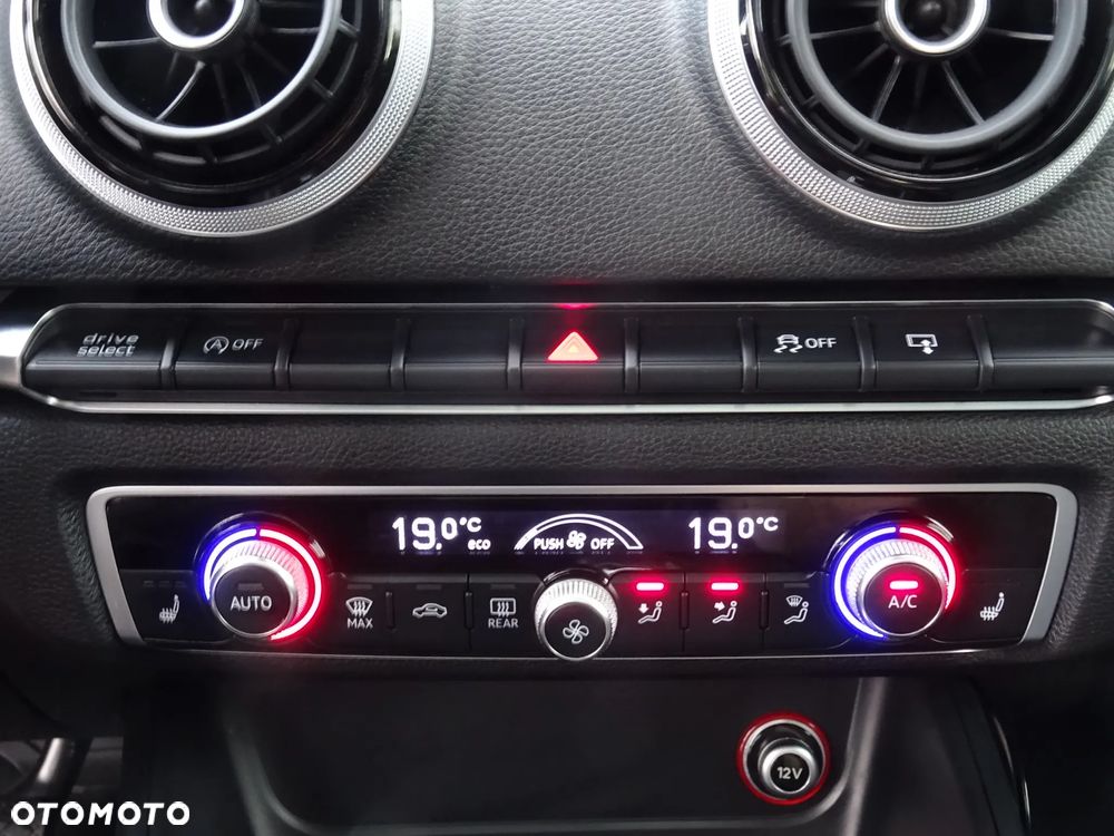 Audi A3 Sportback - 23