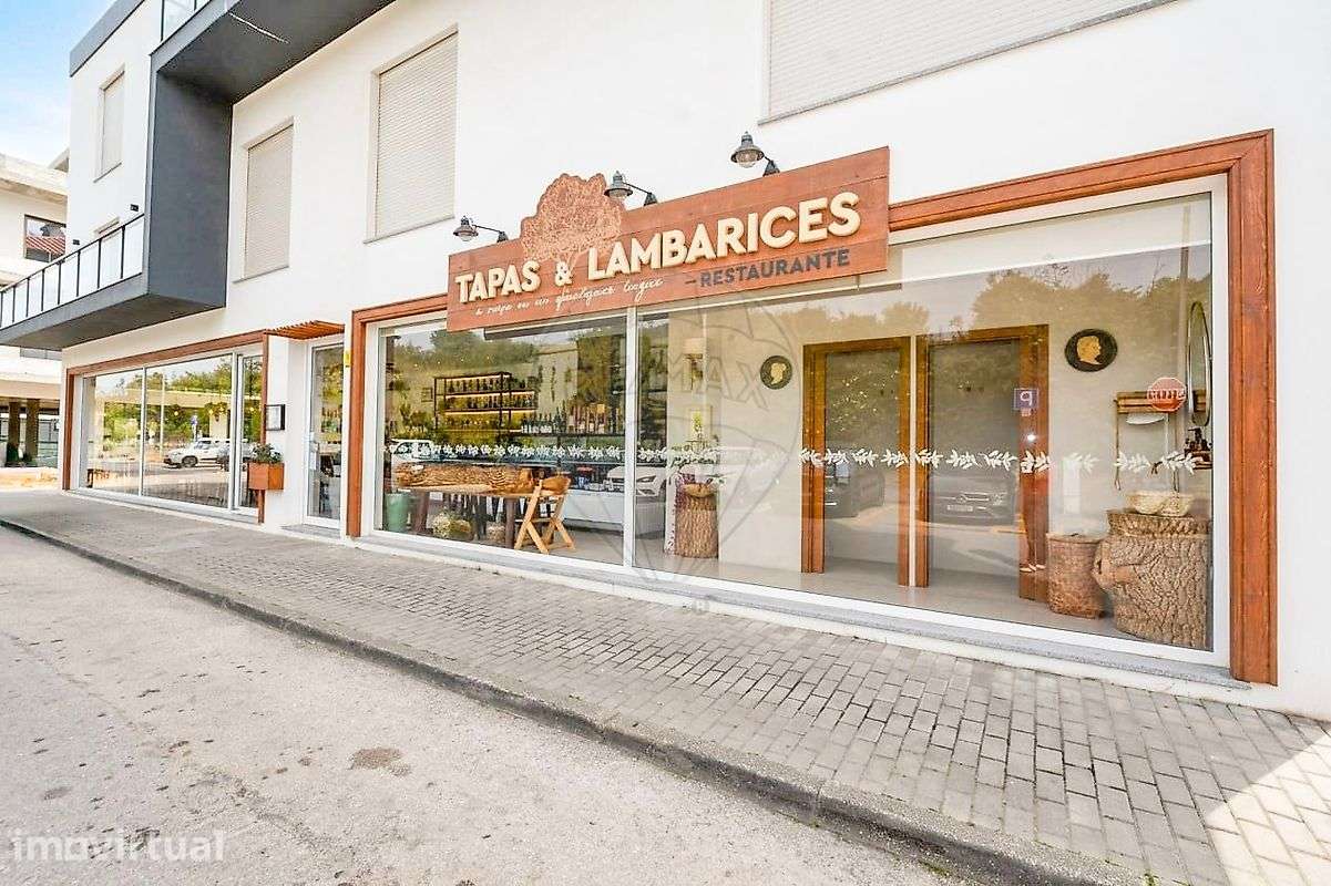Outros - Comercial  para arrendamento - Grande imagem: 2/31