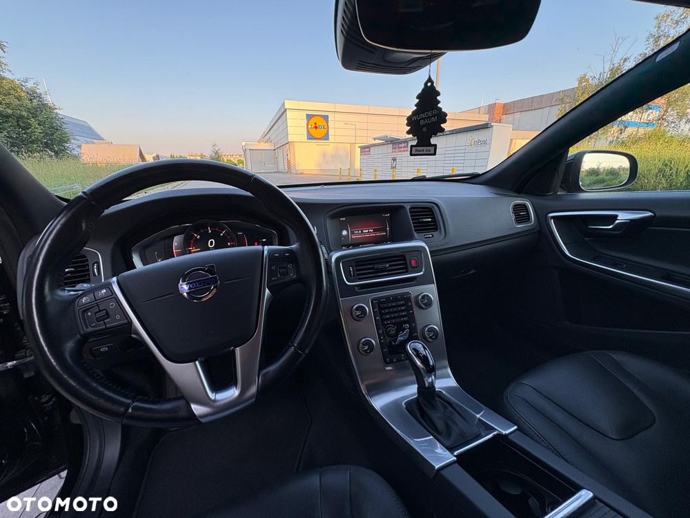 Volvo V60 D4 Drive-E Summum - 9