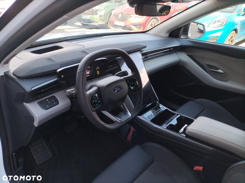 Ford Explorer - 7