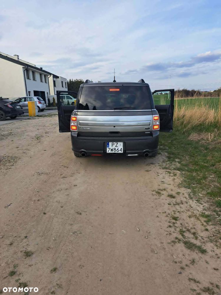 Ford Flex - 9