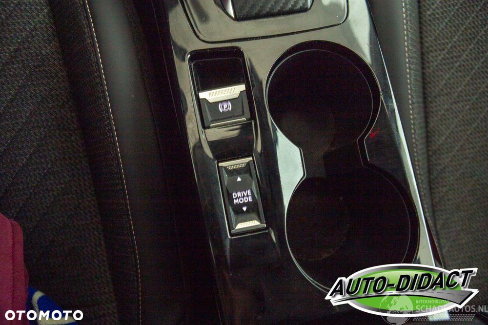 Peugeot 208 Elektromotor 136 Allure Pack - 36
