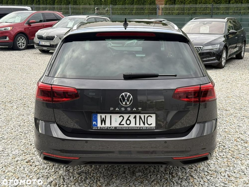 Volkswagen Passat Variant 2.0 TDI EVO Business DSG - 8