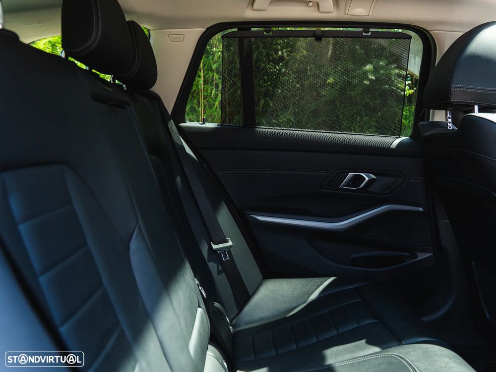 BMW 330 e Line Sport Auto - 21