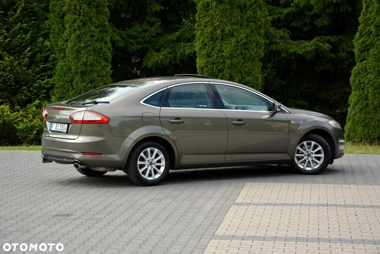Ford Mondeo 2.0 EcoBoost Titanium - 12