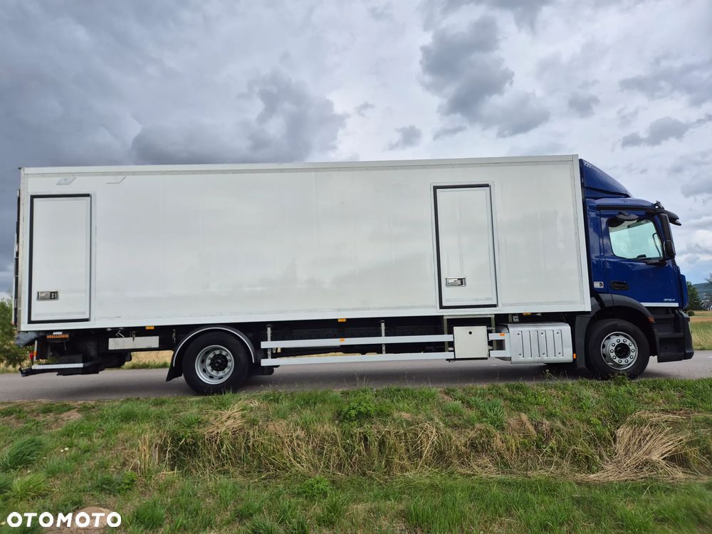 Mercedes-Benz Antos 1824 CARRIER VECTOR 1850 DRZWI + winda i 2x drzwi boczne / 8.35m / z Holandii / Axor man Tgm T1000-R THERMO King Supra 1850 1150 - 40