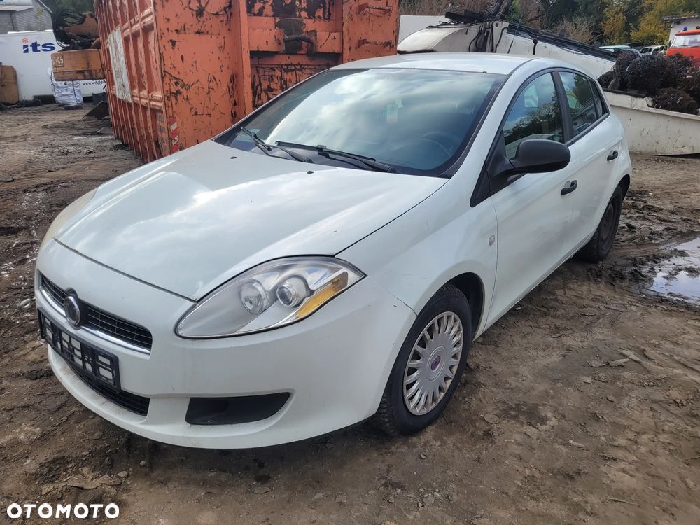 fiat bravo maska zderzak lampa grill błotnik drzwi zbiornik paliwa szyba lusterko klamka klapa cwiartka - 2