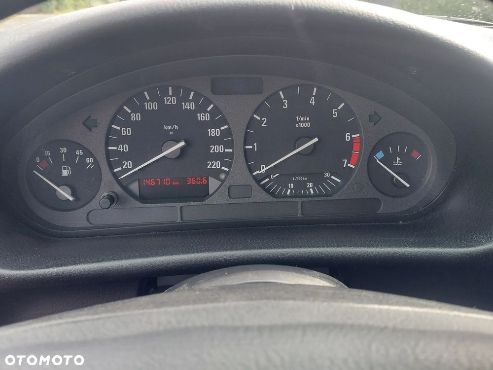 BMW Seria 3 - 7