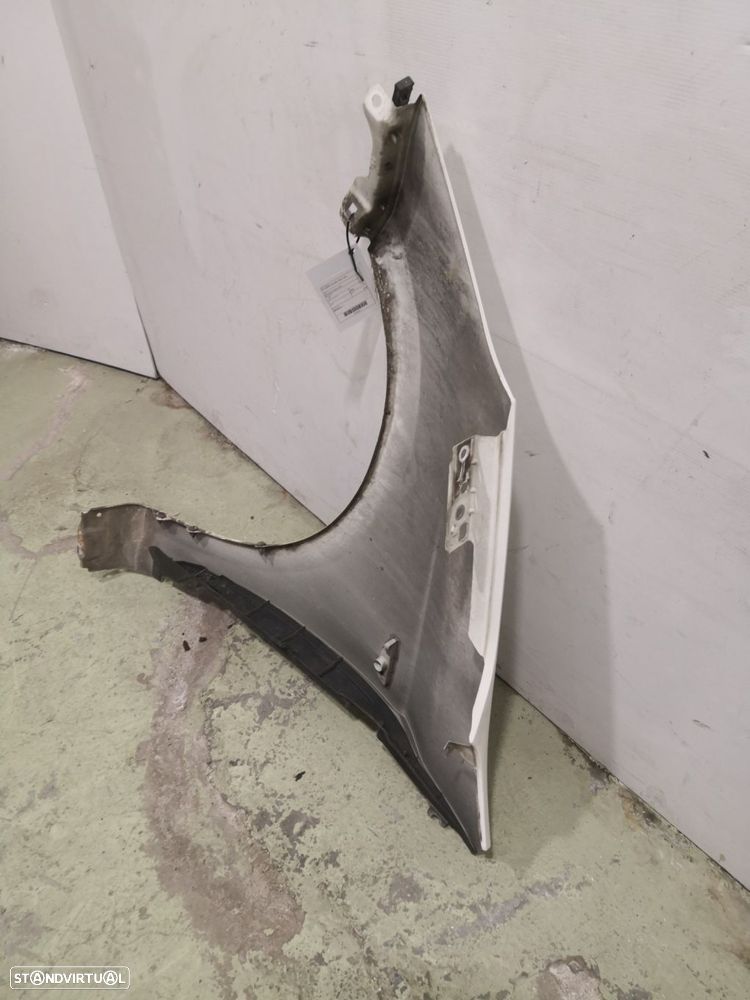 Guarda Lamas Dto Hyundai I20 (Pb, Pbt) - 4