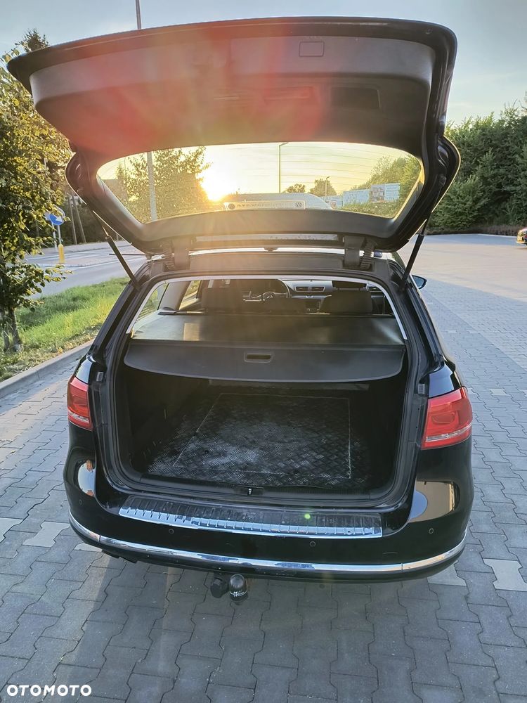 Volkswagen Passat 2.0 TDI Comfortline - 9