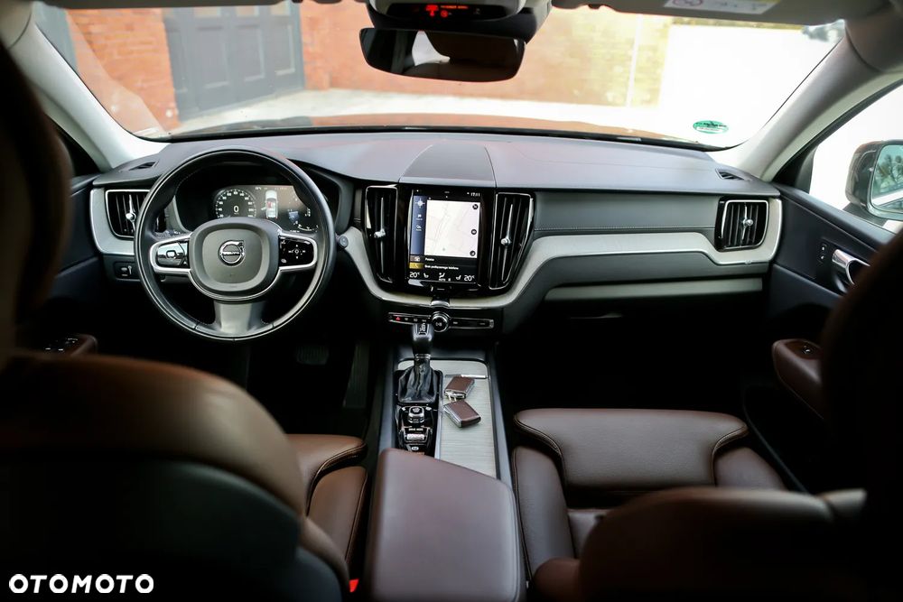 Volvo XC 60 D4 AWD Geartronic Inscription - 21