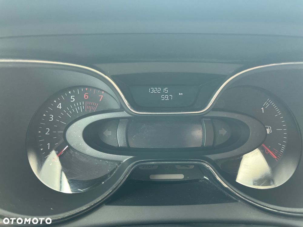 Renault Captur - 18