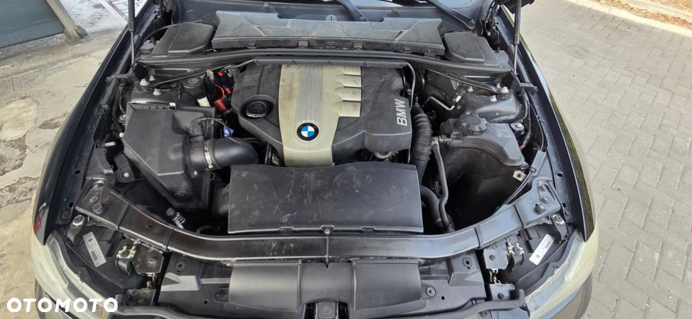 BMW Seria 3 320d DPF - 39