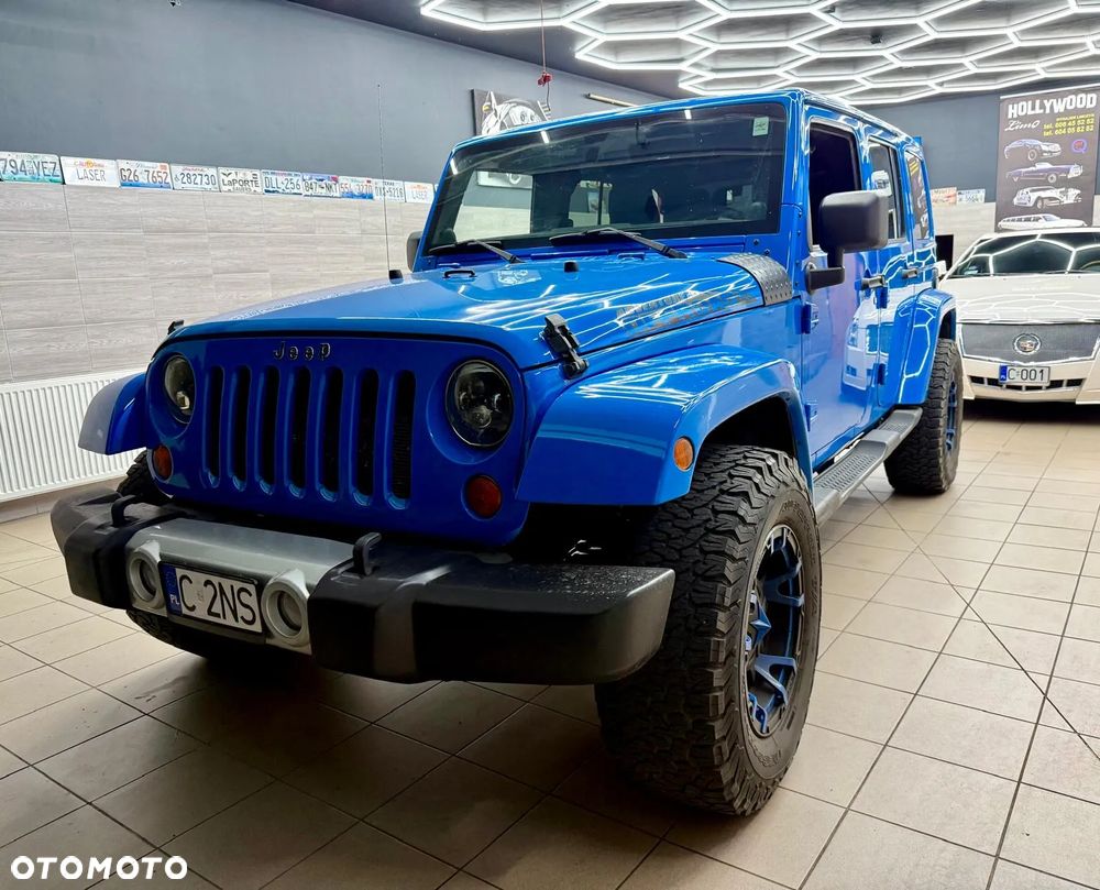 Jeep Wrangler Unlimited 3.8 Sahara - 8