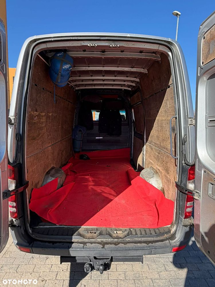 Mercedes-Benz Sprinter - 6