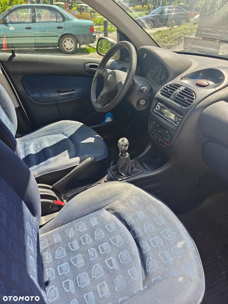 Peugeot 206 1.1 XR - 3
