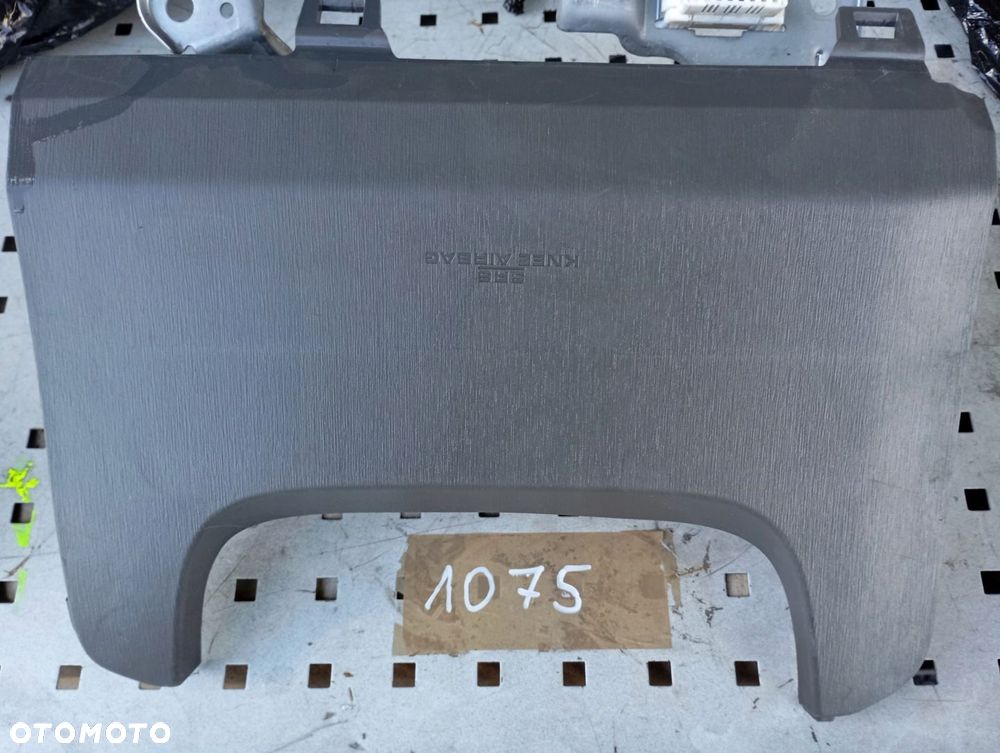 AIRBAG PODUSZKA POWIETRZNA KOLANOWA LEWA KIEROWNICY TOYOTA PRIUS PLUS - 1