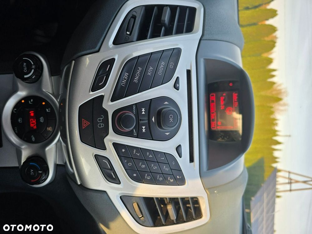 Ford Fiesta - 28