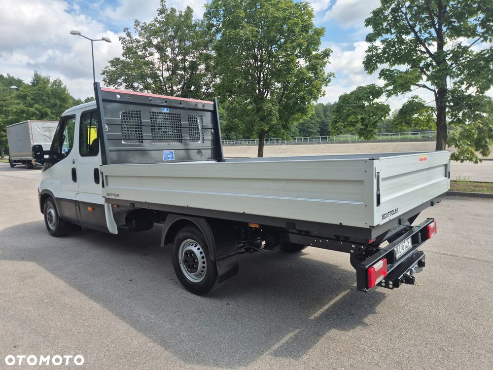 Iveco Daily - 12