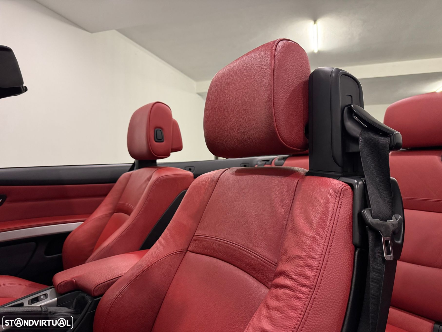 BMW 320 d Cabrio - 33