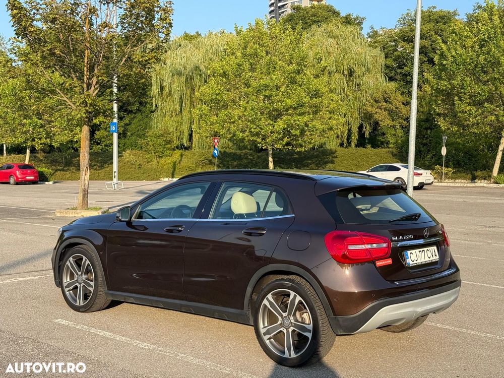 Mercedes-Benz GLA 220 CDI 4MATIC Aut. - 5