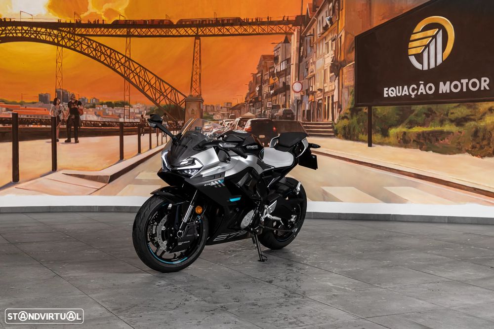 CF Moto 675SR-R - 1