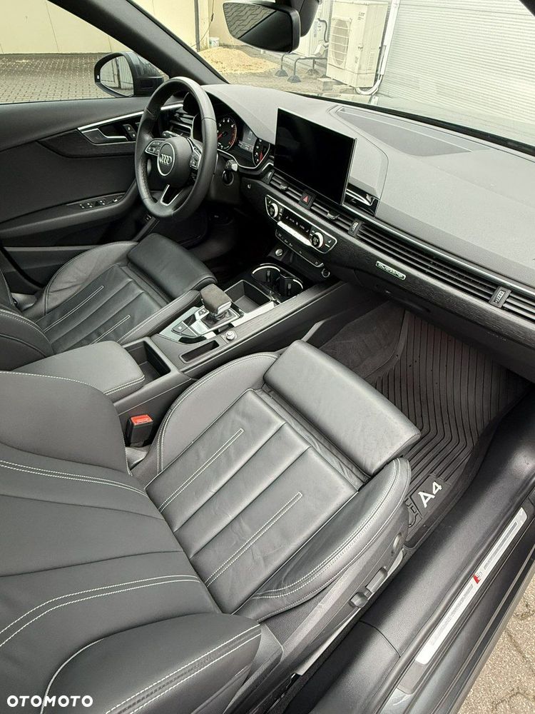 Audi A4 - 32