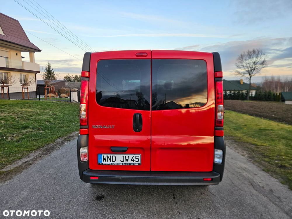Renault TRAFIC - 6