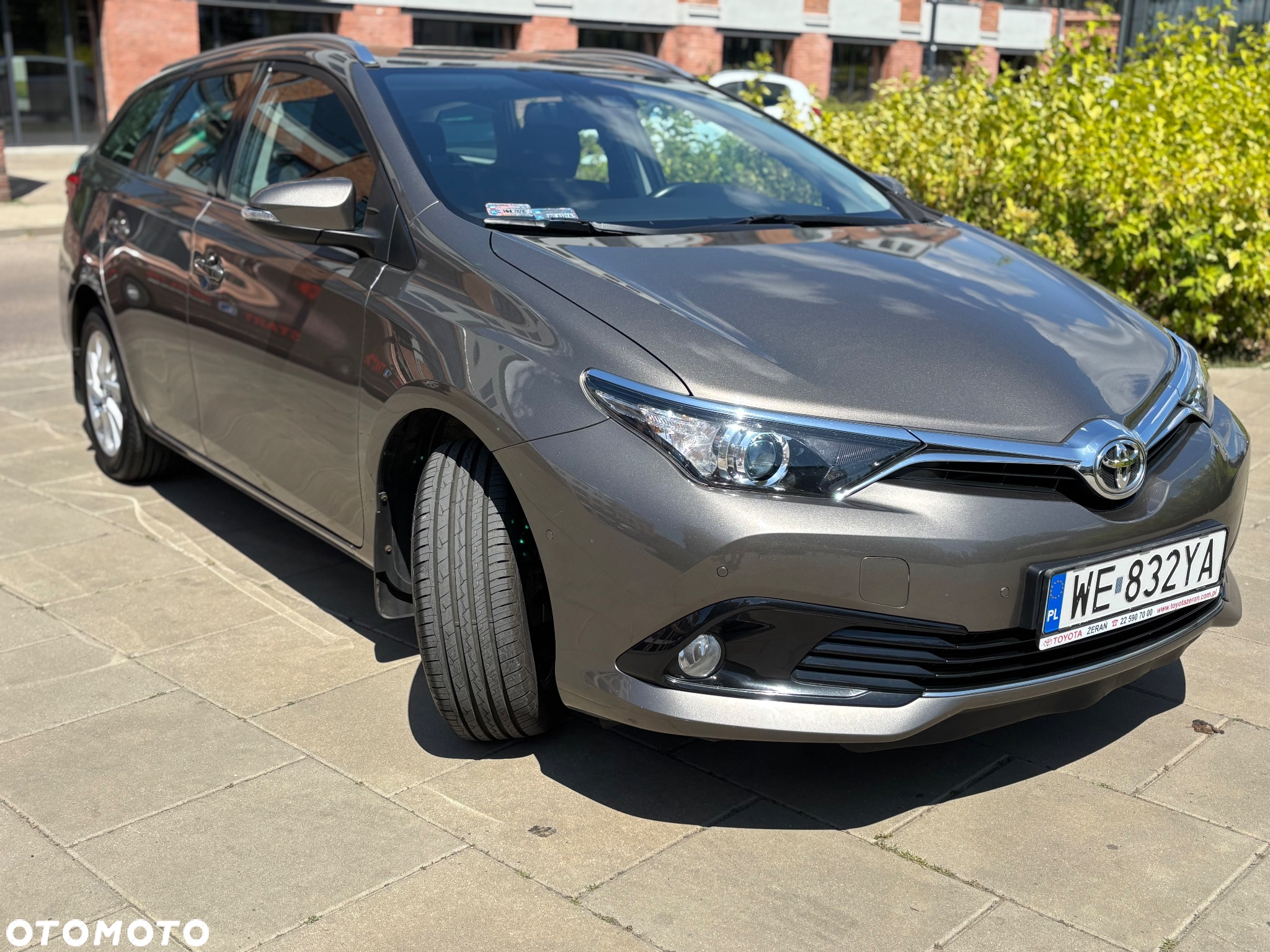 Toyota Auris 1.2 T Premium - 2