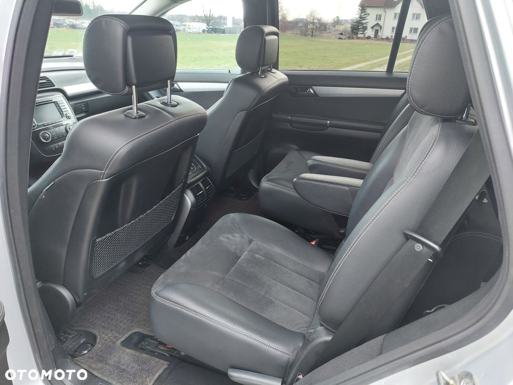 Mercedes-Benz Klasa R 320 CDI 4-Matic - 17
