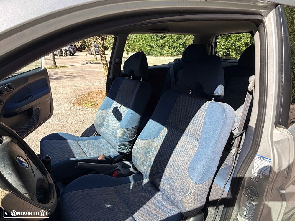 Honda HR-V 1.6 ES - 11