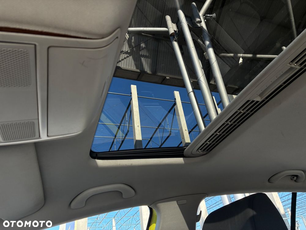 Volkswagen Golf V 1.4 Comfortline - 12