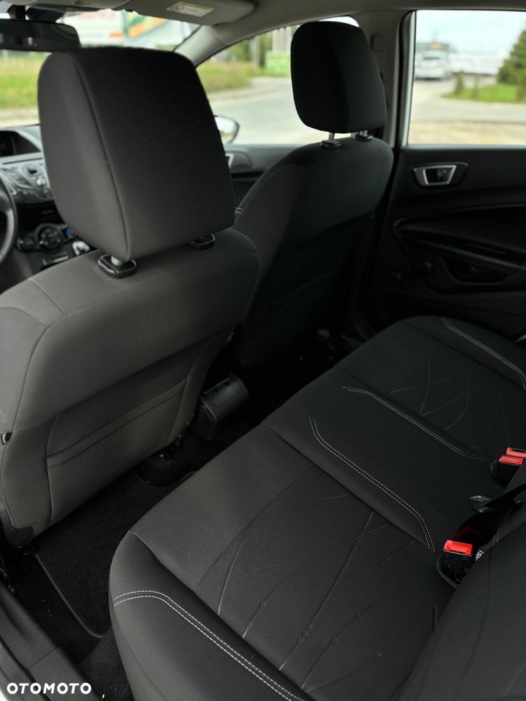 Ford Fiesta 1.0 EcoBoost Titanium X - 25