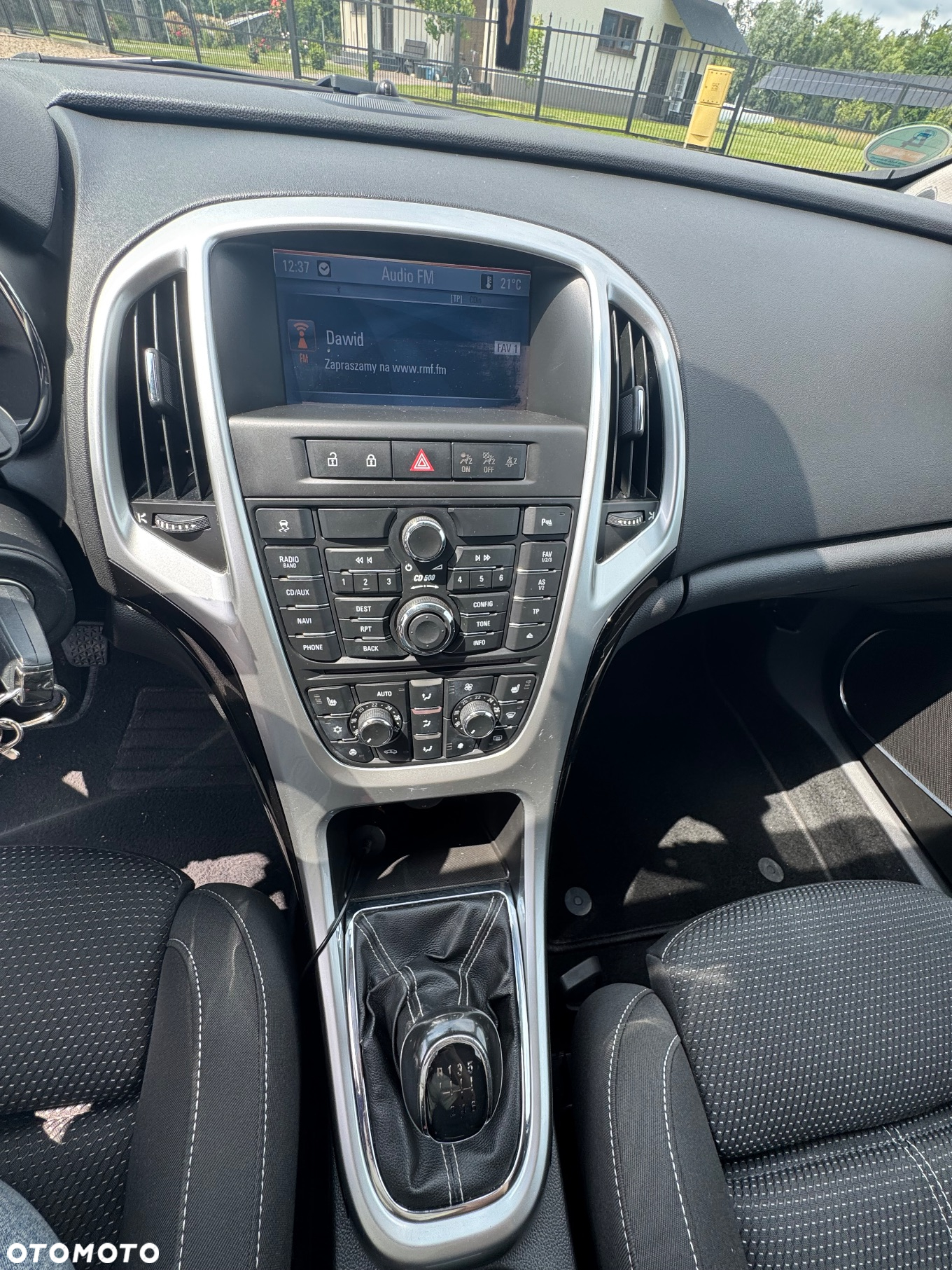 Opel Astra IV 1.4 T Cosmo - 9