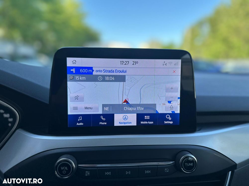 Ford Focus 1.0 EcoBoost Connected - 19
