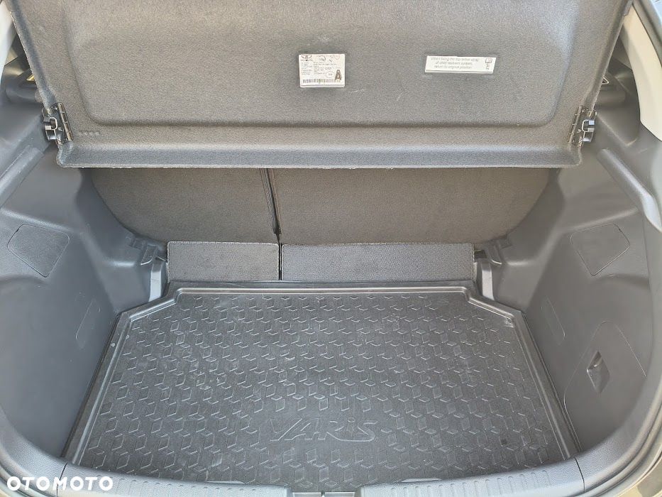 Toyota Yaris 1.0 Comfort - 10