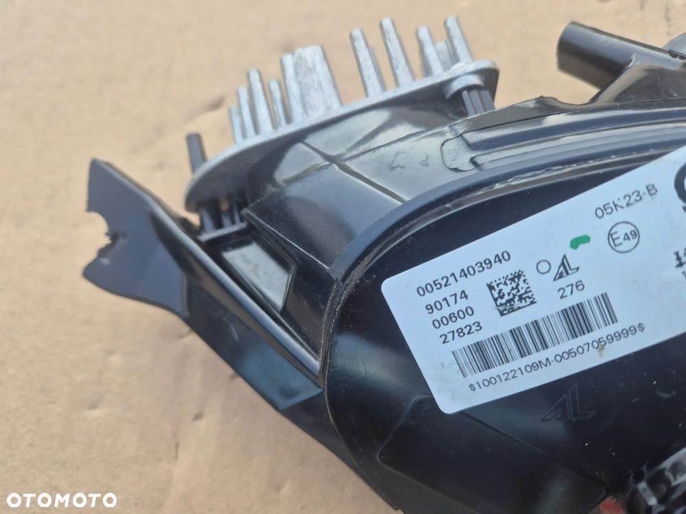 Fiat 500e kierunkowskaz prawy.DRL.LED. 2021-2025Na maskę - 3