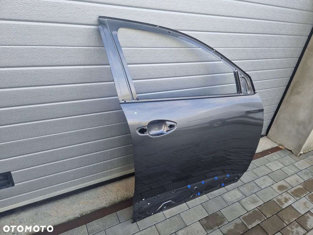 DRZWI PRZEDNIE PRAWE PEUGEOT 3008 II 5008 II 2016-- - 3
