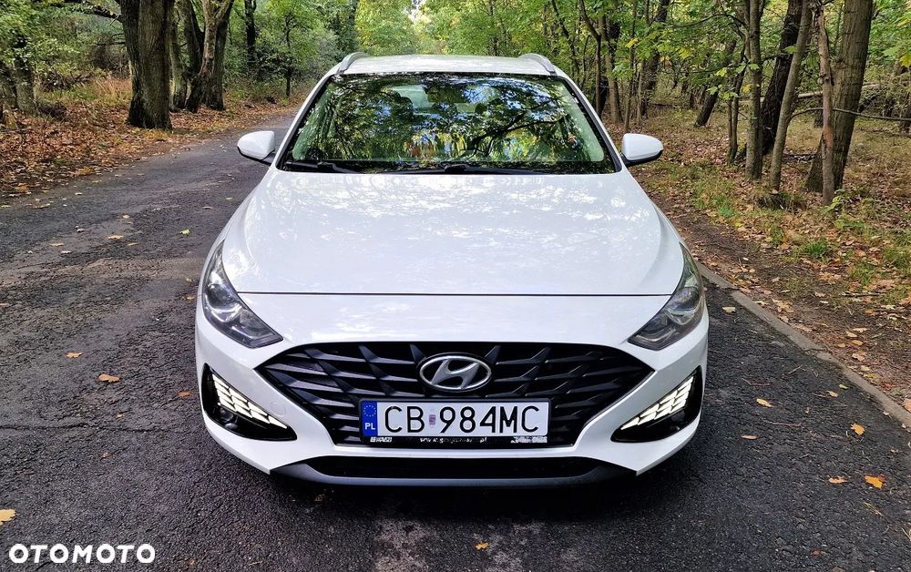 Hyundai i30 1.6 D Classic + - 4