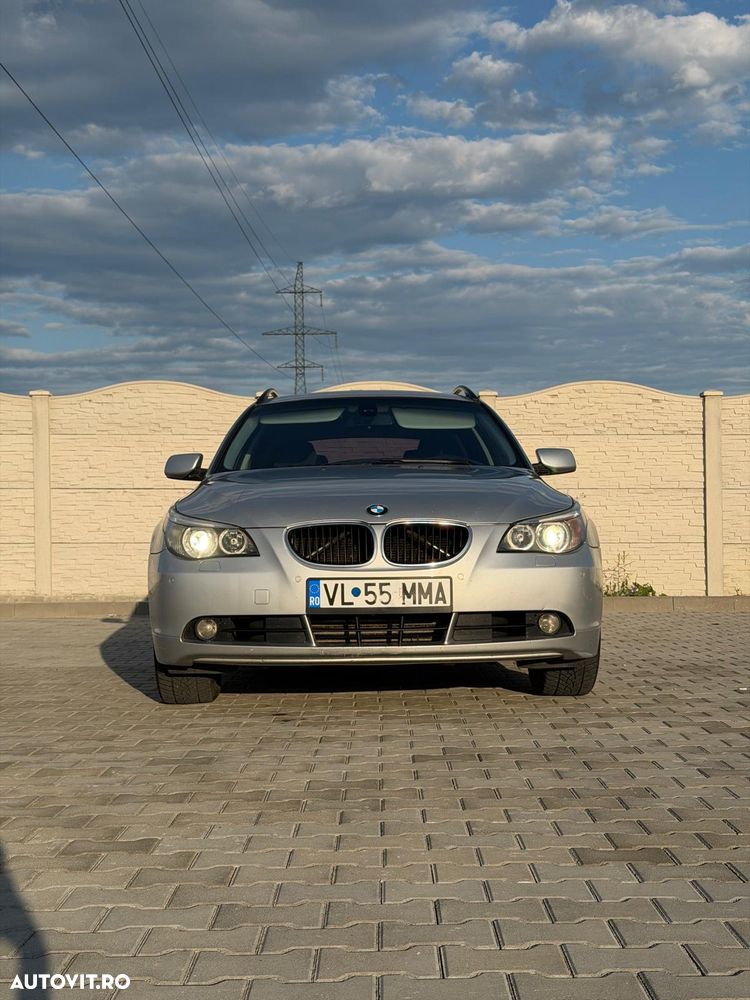 BMW Seria 5 520d - 30