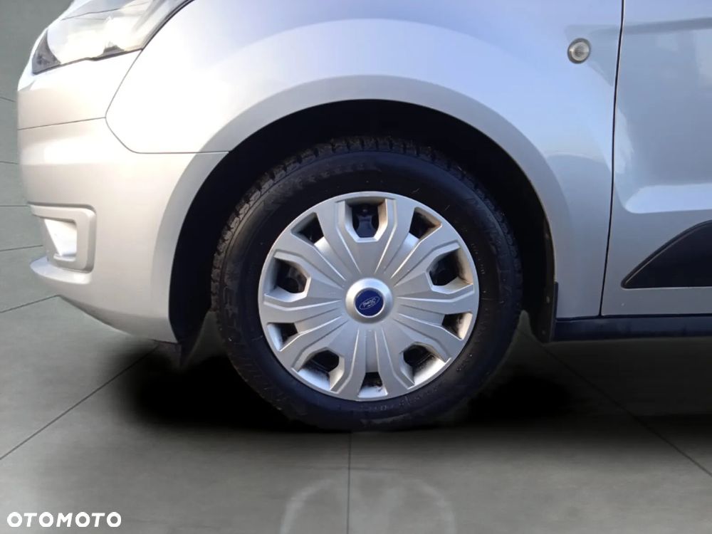 Ford Transit Connect - 11