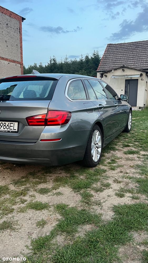 BMW Seria 5 525d - 8
