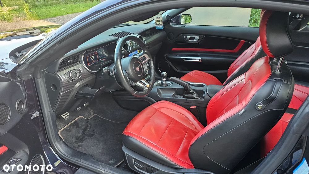 Ford Mustang 5.0 V8 GT - 9