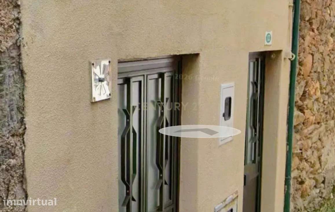 Moradia/Prédio, para recuperação parcial, em  Alvôco das Várzeas - Grande imagem: 2/11