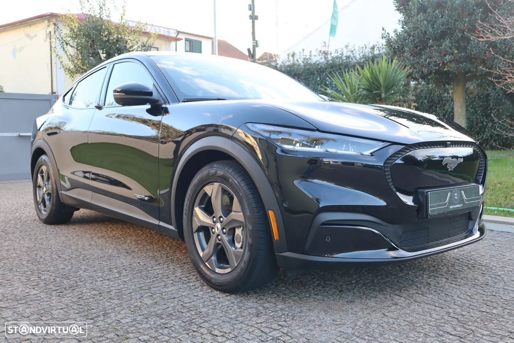 Ford Mustang Mach-E Standard - 2