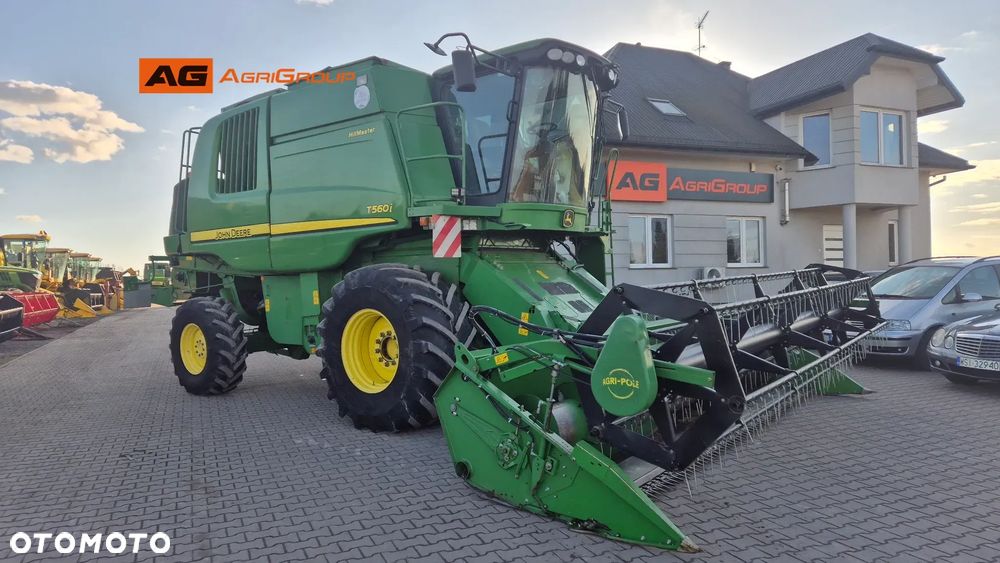 John Deere T560i HillMaster 2011R - 1