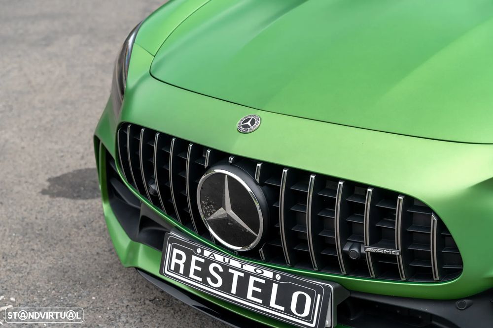 Mercedes-Benz AMG GT R - 6