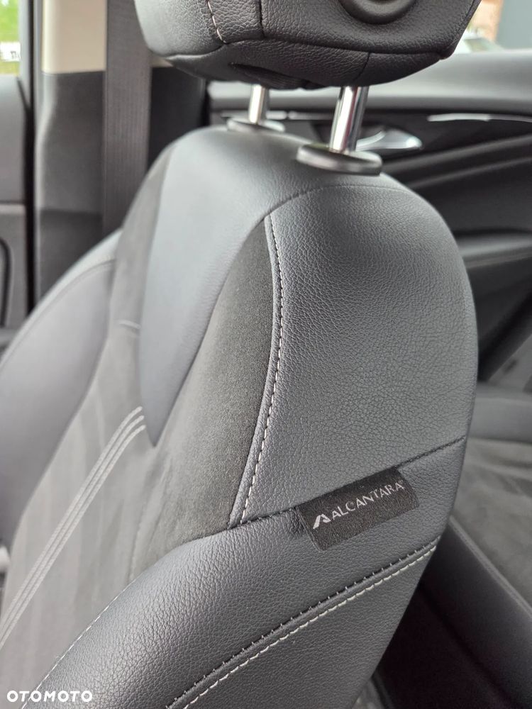 Opel Insignia 2.0 CDTI Elegance S&S - 20